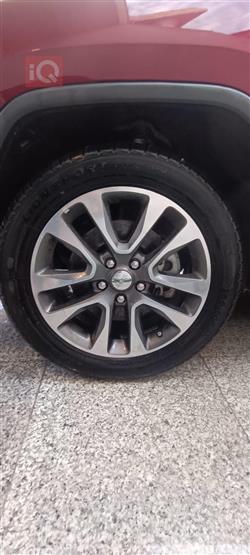 جيب جراند شيروكي